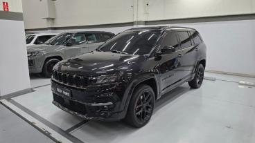 SPOTICAR Jeep Commander 2.0 Hurricane 4 Turbo Gasolina Blackhawk At9 Usada - Suv Gasolina Preto - Campinas - 500046798_2
