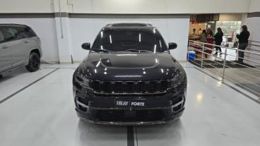 SPOTICAR Jeep Commander 2.0 Hurricane 4 Turbo Gasolina Blackhawk At9 Usada - Suv Gasolina Preto - Campinas - 500046798_3