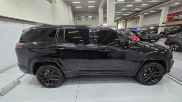 SPOTICAR Jeep Commander 2.0 Hurricane 4 Turbo Gasolina Blackhawk At9 Usada - Suv Gasolina Preto - Campinas - 500046798_5