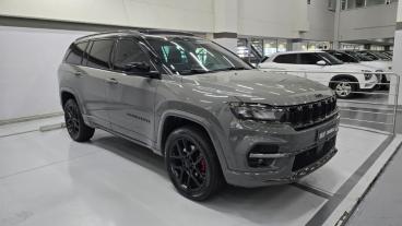 SPOTICAR Jeep Commander 2.0 Hurricane 4 Turbo Gasolina Blackhawk At9 Usada - Suv Gasolina Cinza - Campinas - 500047133_4