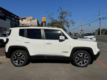 SPOTICAR Jeep Renegade 2.0 16v Turbo Diesel Longitude 4p 4x4 Automatico Usada - Suv Diesel Branco - Curitiba - 500023979_1