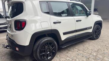 SPOTICAR Jeep Renegade 2.0 16v Turbo Diesel Moab 4p 4x4 Automatico Usada - Suv Diesel Branco - Campina Grande - 500046161_5