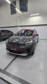 SPOTICAR Kia Stonic 1.0 Tgdi Mhev Sx Automatico Usada - Suv Hibrido Cinza - Campinas - 500045481_1