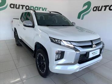 SPOTICAR Mitsubishi L200 2.4 16v Turbo Diesel Sport Hpe Cd 4p 4x4 Automatic Usada - Picape Diesel Branco - Recife - 500045279_1