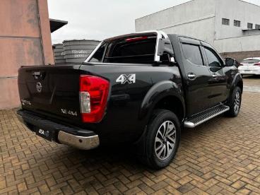 SPOTICAR Nissan Frontier Xe 2.3 4x4 Biturbo Diesel Usada - Picape Diesel Preto - Porto Alegre - 500029028_4