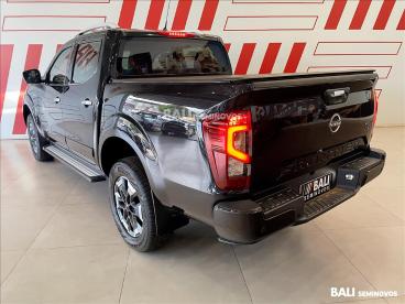 SPOTICAR Nissan Frontier 2.3 16v Turbo Diesel Platinum Cd 4x4 Automatico Usada - Picape Diesel Preto - Brasilia - 500043374_5