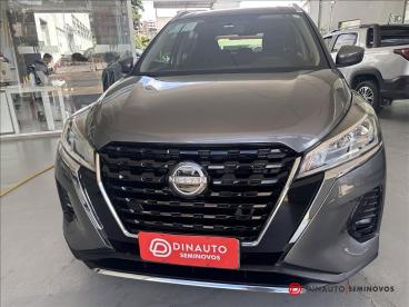SPOTICAR Nissan Kicks 1.6 16v Flexstart Sense Xtronic Usada - Picape Flex Cinza - Teofilo Otoni - 500045299_1