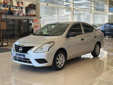 SPOTICAR Nissan Versa 1.6 16v Flexstart V-drive Manual Usada - Sedan Flex Prata - Caxias Do Sul - 500030582_1