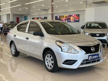SPOTICAR Nissan Versa 1.6 16v Flexstart V-drive Manual Usada - Sedan Flex Prata - Caxias Do Sul - 500030582_2