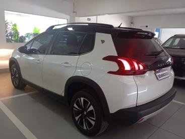 SPOTICAR Peugeot 2008 1.6 16v Flex Roadtrip 4p Automatico Usada - Suv Flex Branco - Caxias Do Sul - 500041702_4