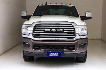 SPOTICAR Ram 3500 6.7 I6 Turbo Diesel Limited Longhorn Cd 4x4 Automa Usada - Hatch Diesel Branco - Teresina - 500033138_1