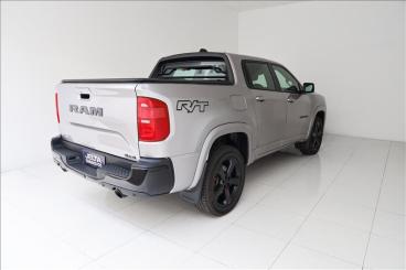 SPOTICAR Ram Rampage 2.0 Hurricane 4 Turbo Gasolina R/t 4x4 Automatico Usada - Hatch Gasolina Prata - Teresina - 500045412_3