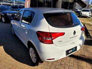 SPOTICAR Renault Alpine 1.6 16v Sce Flex Zen Manual Usada - Hatch Flex Branco - Canoas - 500029322_4
