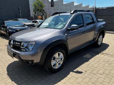 SPOTICAR Renault Oroch 1.6 16v Sce Flex Dynamique Manual Usada - Suv Flex Cinza - Canoas - 500029556_1