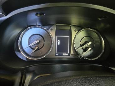 SPOTICAR Toyota Hilux 2.8 D-4d Turbo Diesel Cd Srx Plus 4x4 Automatico Usada - Picape Diesel Cinza - Olinda - 500045809_5