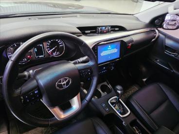 SPOTICAR Toyota Hilux 2.8 D-4d Turbo Diesel Cd Srv 4x4 Automatico Usada - Picape Diesel Preto - Marilia - 500048944_5