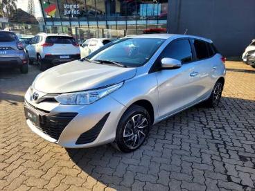 SPOTICAR Toyota Yaris 1.3 16v Flex Xl Manual Usada - Picape Flex Prata - Porto Alegre - 500028179_1