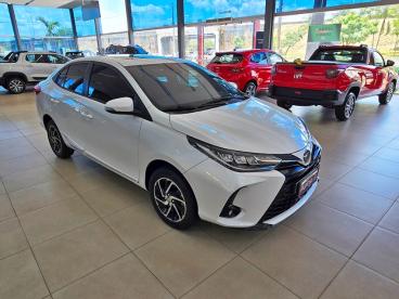 SPOTICAR Toyota Yaris 1.5 16v Flex Sedan Xls Connect Multidrive Usada - Picape Flex Branco - Ribeirao Preto - 500032035_2