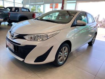 SPOTICAR Toyota Yaris 1.5 16v Flex Sedan Xl Plus Connect Multidrive Usada - Picape Flex Branco - Campo Grande - 500046488_1