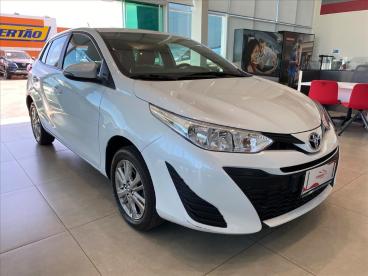 SPOTICAR Toyota Yaris 1.5 16v Flex Sedan Xl Plus Connect Multidrive Usada - Picape Flex Branco - Campo Grande - 500046488_3