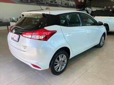 SPOTICAR Toyota Yaris 1.5 16v Flex Sedan Xl Plus Connect Multidrive Usada - Picape Flex Branco - Campo Grande - 500046488_4