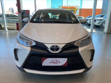 SPOTICAR Toyota Yaris 1.5 16v Flex Xl Multidrive Usada - Picape Flex Branco - Campo Grande - 500046500_2