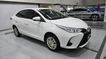 SPOTICAR Toyota Yaris 1.5 16v Flex Sedan Xl Live Multidrive Usada - Picape Flex Branco - Campinas - 500046846_4