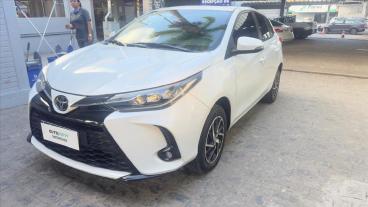 SPOTICAR Toyota Yaris 1.5 16v Flex Sedan Xl Live Multidrive Usada - Picape Flex Branco - Campina Grande - 500048385_3