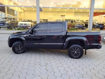 SPOTICAR Volkswagen Amarok 2.0 Comfortline 4x4 Cd 16v Turbo Intercooler Diese Usada - Picape Diesel Preto - Itajai - 500022147_5