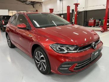 SPOTICAR Volkswagen Polo 1.0 170 Tsi Highline Automatico Usada - Picape Flex Vermelho - Canoas - 500025562_3