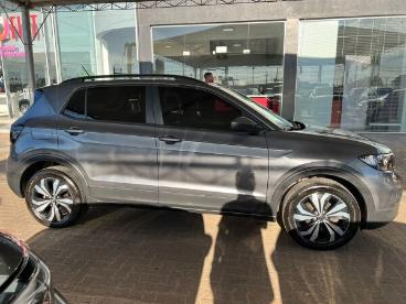 SPOTICAR Volkswagen T-cross 1.0 200 Tsi Total Flex Automatico Usada - Suv Flex Cinza - Porto Alegre - 500029471_5