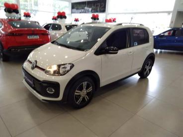 SPOTICAR Volkswagen Up 1.0 170 Tsi Total Flex Xtreme 4p Manual Usada - Hatch Flex Branco - Itajai - 500024240_5