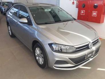 SPOTICAR Volkswagen Virtus 1.6 Msi Total Flex Automatico Usada - Sedan Flex Prata - Canoas - 500024708_2
