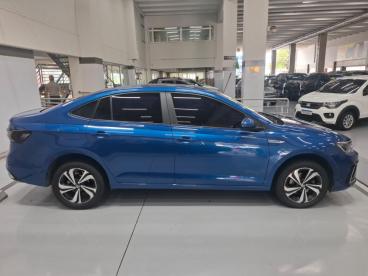 SPOTICAR Volkswagen Virtus 1.0 200 Tsi Comfortline Automatico Usada - Sedan Flex Azul - Campinas - 500044143_5