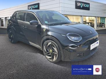 SPOTICAR Abarth 600e Turismo 280 Automatik Navi Carplay Keyless Gebraucht - Geländewagen Elektro Schwarz - Maintal - 1201297606_3