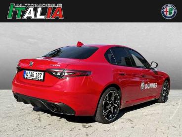ALFA ROMEO CERTIFIED Alfa Romeo Giulia Competizione 2.0 Turbo 16v At8-q4 Gebraucht - Limousine Benzin Rot - Regensburg - 1018199_2