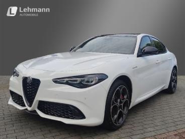 SPOTICAR Alfa Romeo Giulia 2.0turbo Q4 Veloce +harman/kardon+panoramadach Gebraucht - Limousine Benzin  - Hamburg - 801021426_1