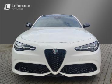 SPOTICAR Alfa Romeo Giulia 2.0turbo Q4 Veloce +harman/kardon+panoramadach Gebraucht - Limousine Benzin  - Hamburg - 801021426_2