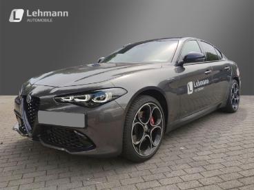 ALFA ROMEO CERTIFIED Alfa Romeo Giulia 2.0 Turbo16v Q4 Veloce +pano+harman&kardon+ Gebraucht - Limousine Benzin  - Hamburg - 1021428_1