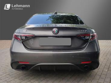 ALFA ROMEO CERTIFIED Alfa Romeo Giulia 2.0 Turbo16v Q4 Veloce +pano+harman&kardon+ Gebraucht - Limousine Benzin  - Hamburg - 1021428_5