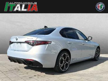 SPOTICAR Alfa Romeo Giulia Veloce 2.0 Turbo 16v At8-q4 Gebraucht - Limousine Benzin  - Regensburg - 801035693_2