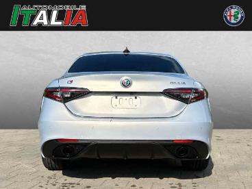 SPOTICAR Alfa Romeo Giulia Veloce 2.0 Turbo 16v At8-q4 Gebraucht - Limousine Benzin  - Regensburg - 801035693_4