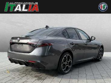 ALFA ROMEO CERTIFIED Alfa Romeo Giulia Veloce 2.0 Turbo *premium/technologie Paket* Gebraucht - Limousine Benzin Grau - Regensburg - 1051087_2