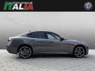 ALFA ROMEO CERTIFIED Alfa Romeo Giulia Veloce 2.0 Turbo *premium/technologie Paket* Gebraucht - Limousine Benzin Grau - Regensburg - 1051087_3