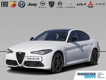 ALFA ROMEO CERTIFIED Alfa Romeo Giulia Veloce Q4 Panorama, Assistenz & Premium Gebraucht - Limousine Benzin  - Oldenburg - 1066189_1