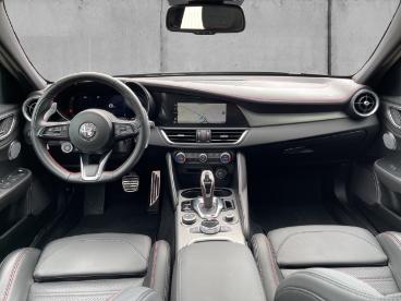ALFA ROMEO CERTIFIED Alfa Romeo Giulia Competizione Q4 Panorama+pdc+kamera+carplay Gebraucht - Limousine Benzin  - Hasbergen - 1154851_3