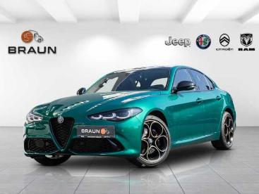 SPOTICAR Alfa Romeo Giulia 2.0 16v At8-q4 Intensa Gebraucht - Limousine Benzin  - Koblenz - 801168307_1
