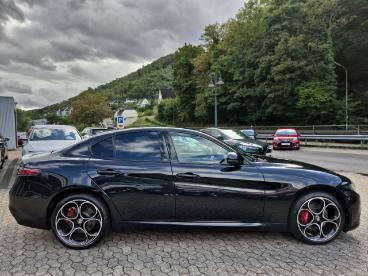 ALFA ROMEO CERTIFIED Alfa Romeo Giulia 2.0 Competizione Q4 Panoramadach Matrixled Gebraucht - Limousine Benzin  - Zell/mosel - 1177282_4