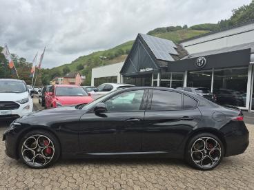 ALFA ROMEO CERTIFIED Alfa Romeo Giulia 2.0 Competizione Q4 Matrix-led Acc H&k Gebraucht - Limousine Benzin  - Zell/mosel - 1181876_2