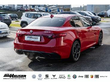 ALFA ROMEO CERTIFIED Alfa Romeo Giulia Veloce 2.0 Turbo At8 Q4 Ahk Assistenz Bi-xenon Nav Gebraucht - Limousine Benzin  - Pohlheim - 1182579_5